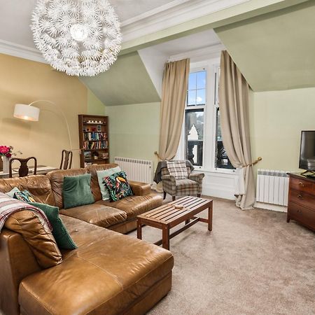 Panoramic Sea Views - Stunning 3Bd Apt & Balcony オーバン エクステリア 写真