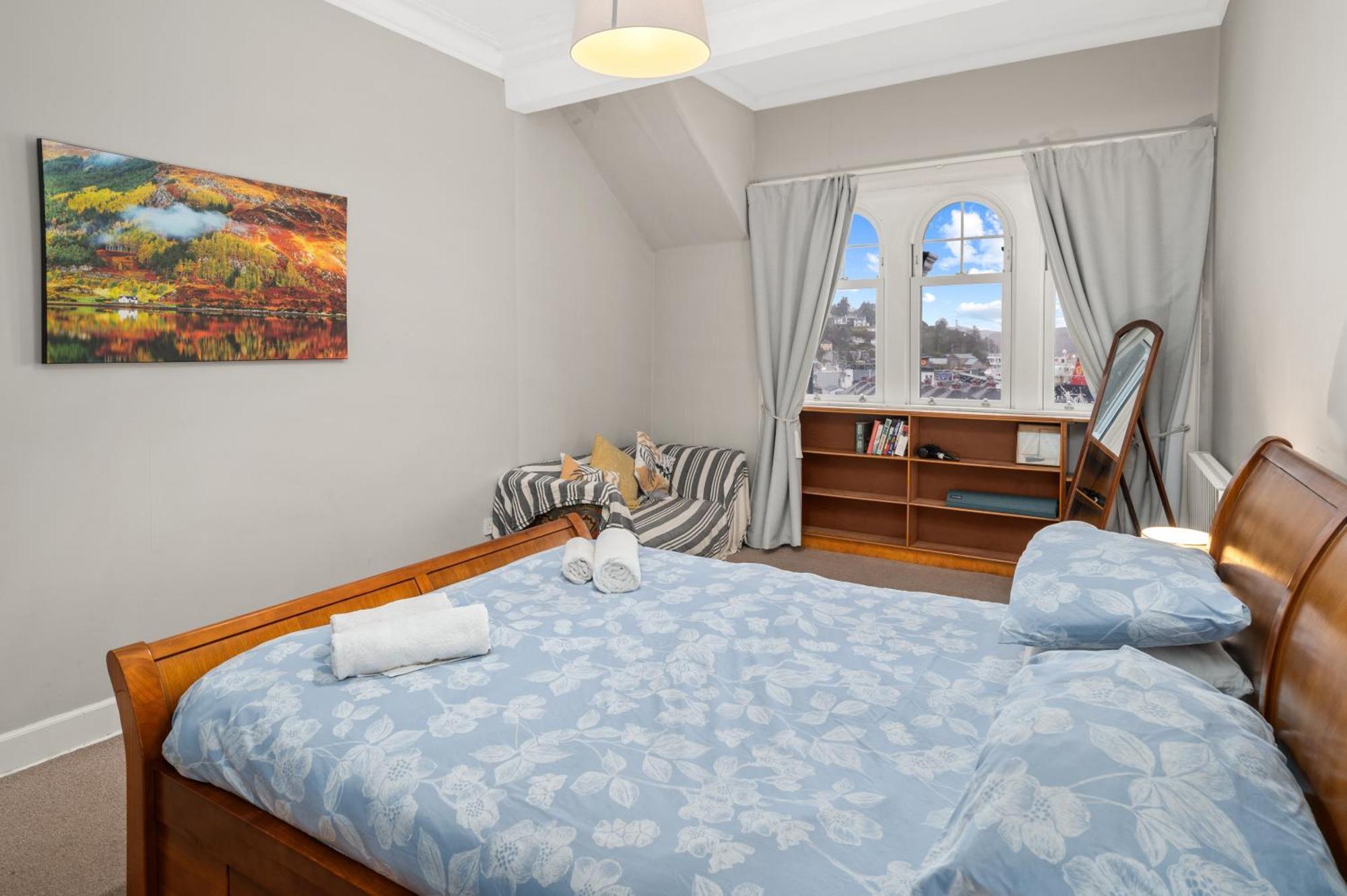 Panoramic Sea Views - Stunning 3Bd Apt & Balcony オーバン エクステリア 写真